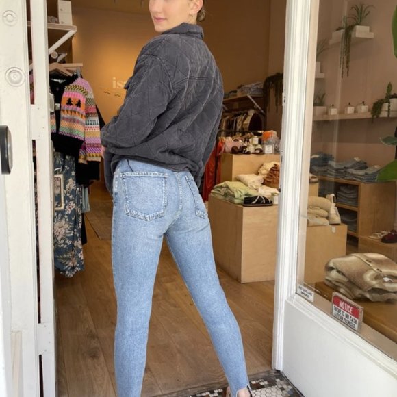 CITIZENS OF HUMANITY Valerie High Rise Tapered Stirrup Jean in Caraway ( 30 ) - Picture 6 of 9